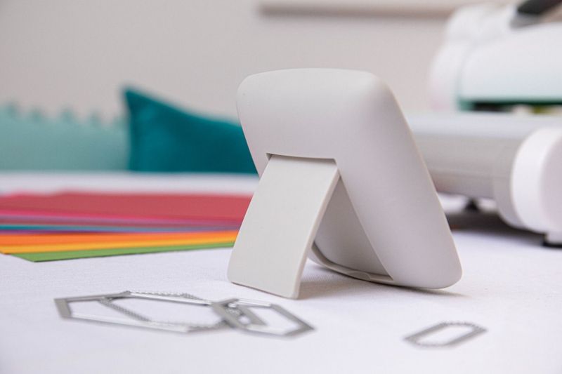 Gotcha - Magnetic Craft Stand by Stacey Park